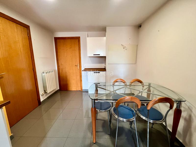 Foto 6eb69bce-9be1-456d-8276-6049fe6a9b61. Duplex with heating parking in Centre - Passeig i Rodalies Manresa