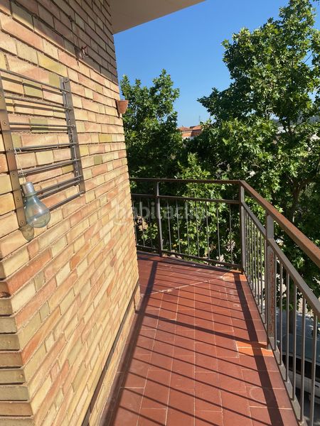 Foto ac8f3d12-0f42-4c73-aaad-a82aced492dd. Apartament amb calefacció a Plaça Catalunya Manresa