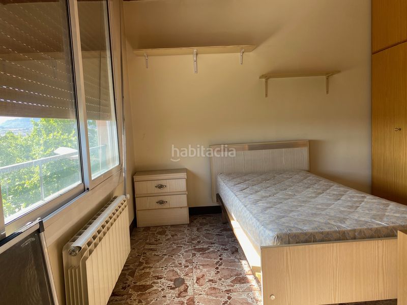 Foto bb6f8457-9acd-4006-9b41-ed27c818f450. Apartament amb calefacció a Plaça Catalunya Manresa