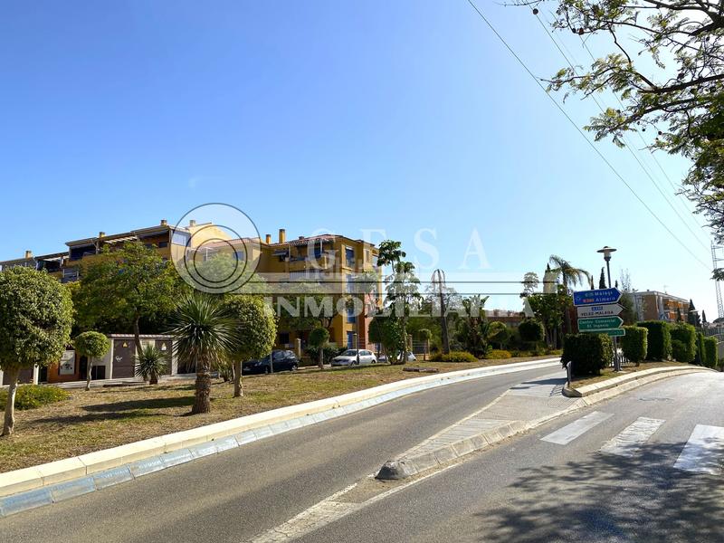 Foto 3c516b46-789e-4de6-9b86-e71d8d2ea41d. Flat with heating parking pool in El Tomillar Torre del Mar