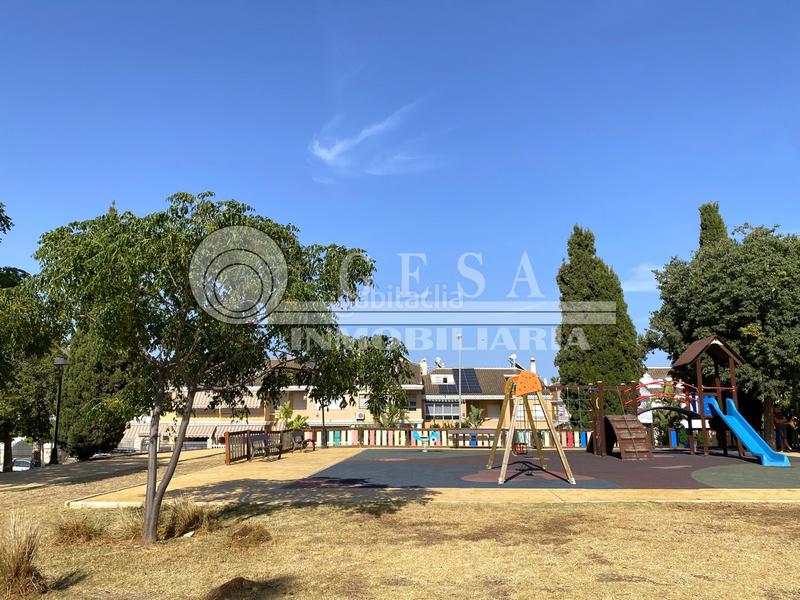 Foto 87373399-da2e-4013-964d-1f543762dfc6. Flat with heating parking pool in El Tomillar Torre del Mar