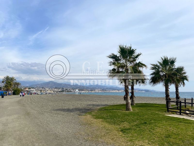 Foto 97810142-d10a-4f46-91cb-9db4990547b2. Local comercial a Poniente-Faro Torre del Mar
