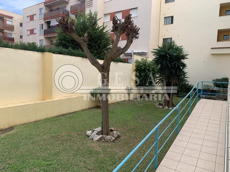 Foto 17ca6b0a-0412-4fdf-bbbe-43d16c0cfc86. Pis amb calefacció aparcament piscina a Paseo Marítimo de Levante Torre del Mar