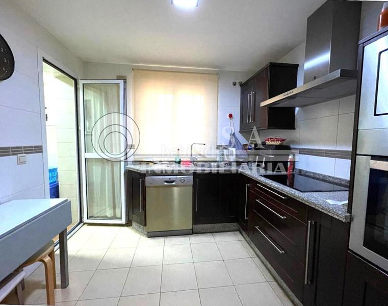 Foto 035e03b0-5d16-4636-bb11-3d305fc0effe. Piso en Paseo Marítimo de Levante Torre del Mar