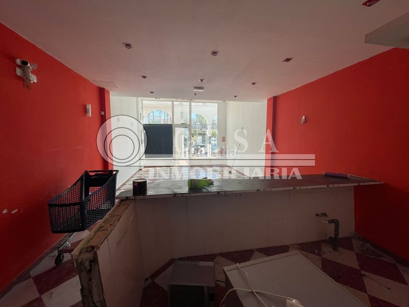 Foto 1d2ecbf6-20bd-49c7-bbf7-3d1714257995. Local comercial a Laguna Beach Torrox