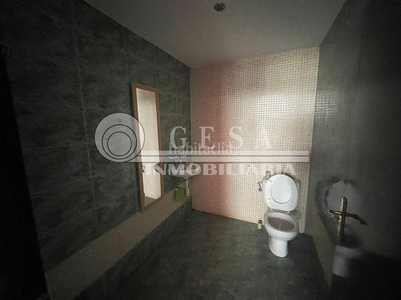 Foto 4304badf-f73a-46d7-9353-5caded03cd42. Local comercial a Laguna Beach Torrox