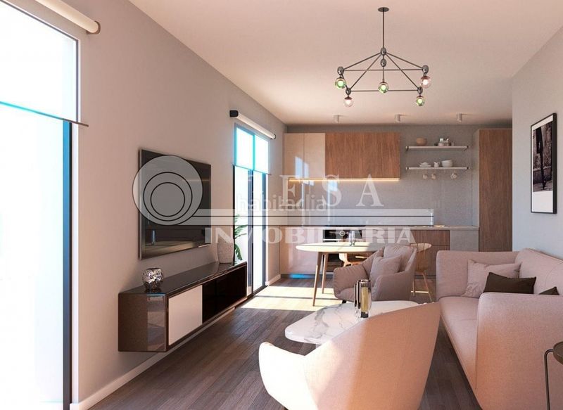 Foto 931d8f22-4639-4398-ab9a-2e1c44203622. Piso en Centro Torre del Mar