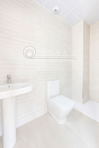 Foto b6d0be73-c826-4845-af65-dea3faf72bc6. Piso en Centro Torre del Mar
