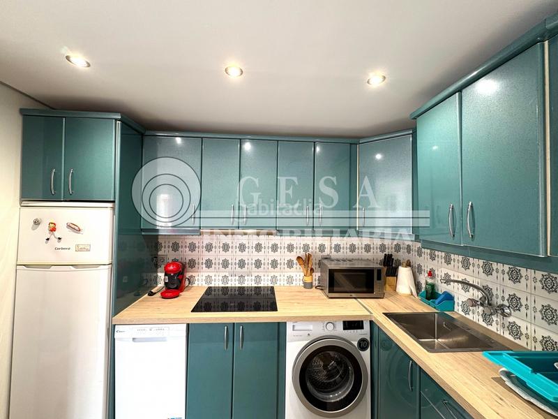 Foto b58d1c88-655d-44cb-b7d7-c362bdb17e99. Piso en Poniente-Faro Torre del Mar