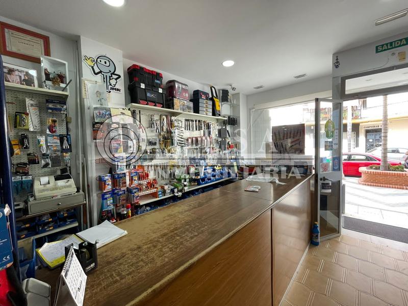 Foto be32ab9c-3a99-4f35-8dcd-2992592164a1. Alquiler local comercial en Centro Internacional Torrox