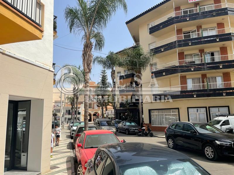 Foto e730f170-5582-4fae-81ac-0ce3287b952d. Alquiler local comercial en Centro Internacional Torrox