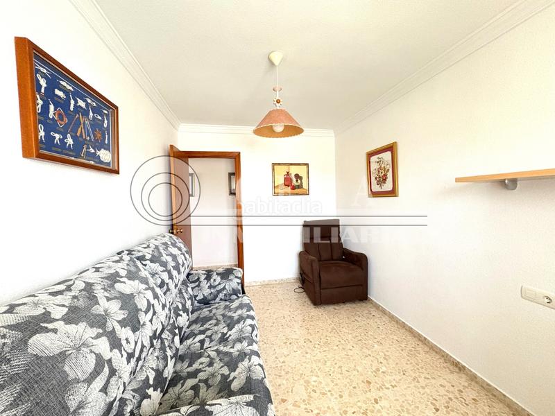 Foto 939591e2-c4c1-4f61-a269-bbd09114438f. Etagenwohnung mit parking pool in Viña Málaga Torre del Mar