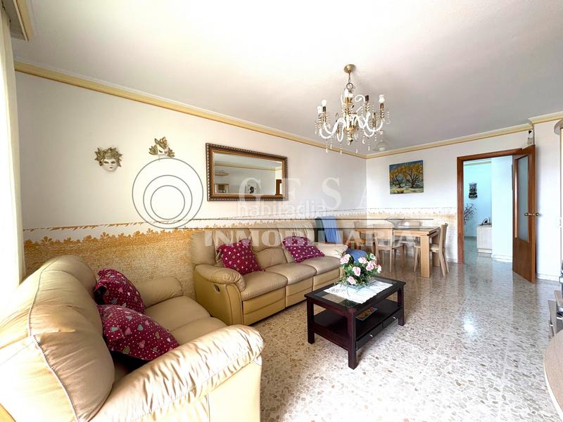 Foto f45a8152-15d9-4c84-95e2-17b3c7e8b1bd. Etagenwohnung mit parking pool in Viña Málaga Torre del Mar