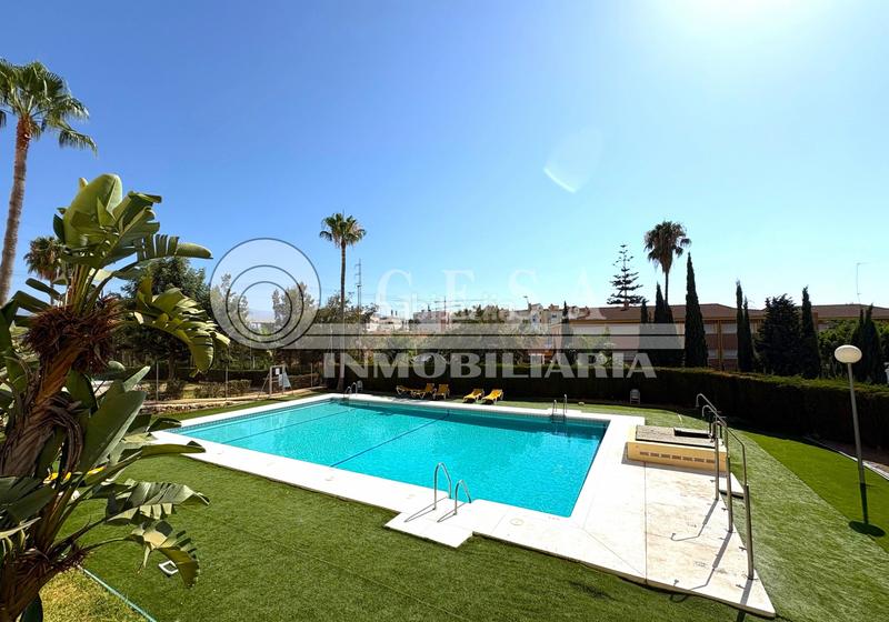Foto 95a88b4b-8b31-44a9-891a-5ccc9cfbbb35. Flat with parking pool in Viña Málaga Torre del Mar