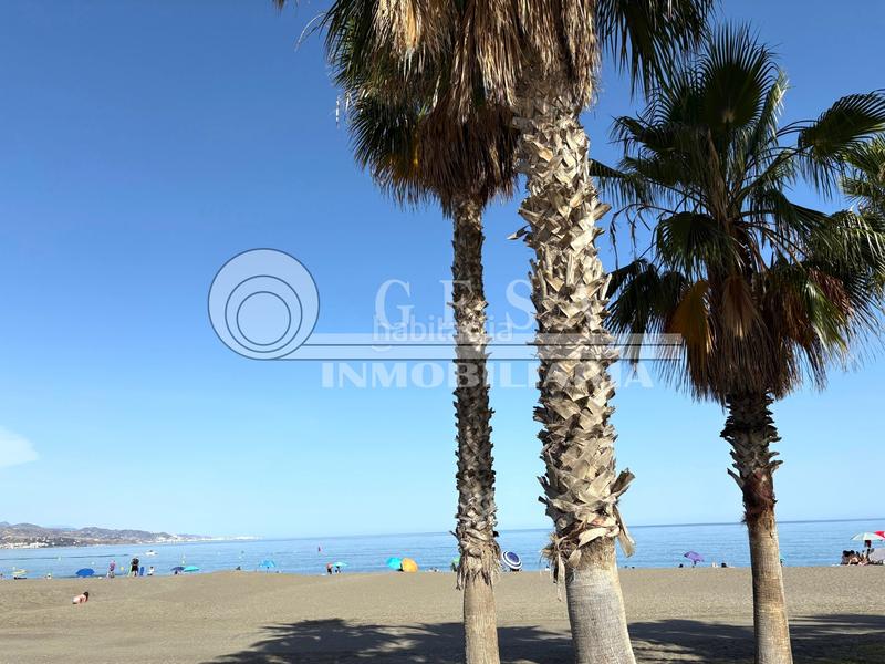 Foto f71dc7b5-ec60-4a47-998d-b6422c5f2c84. Flat with parking pool in Viña Málaga Torre del Mar