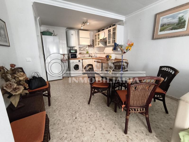 Foto a9c8762d-f85d-4100-bfd8-56dfcf69036b. Etagenwohnung mit parking pool in Urbanización Santa Rosa Torrox