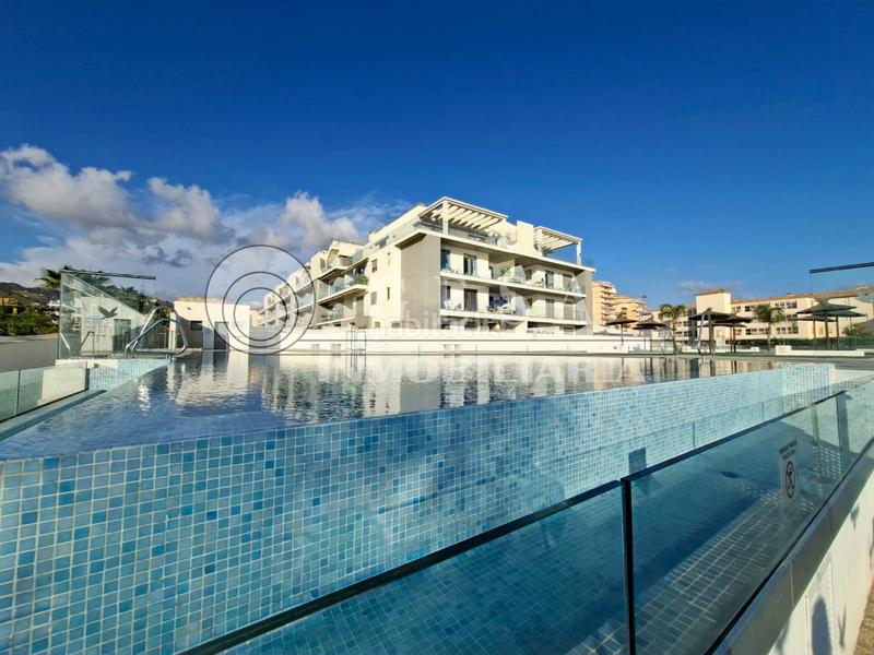 Foto 8825a01a-0db5-4342-bb05-e5faeb6fe842. Appartement avec parking piscine dans Laguna Beach Torrox