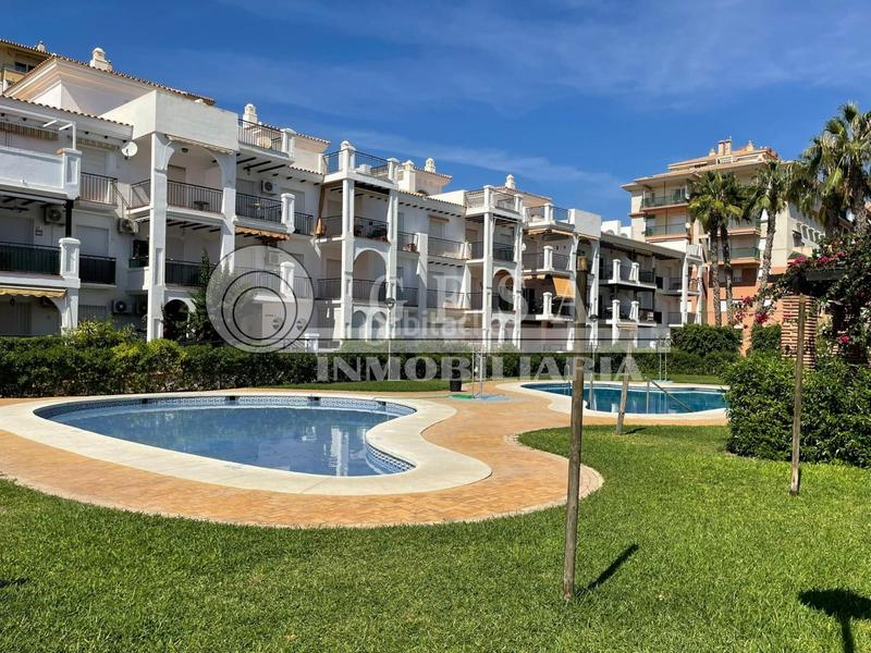 Foto 00f053c3-514e-4d97-bd79-105cb3f1e117. Appartamento con piscina in Laguna Beach Torrox