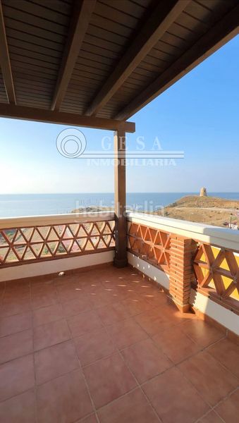 Foto ec0f7396-c2fc-4327-a7a6-c97942b9fb03. Casa amb aparcament piscina a Lagos