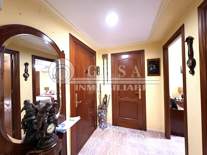 Foto 42e04bef-6a22-42b7-a2cf-0a3db4369a32. Piso en Poniente-Faro Torre del Mar