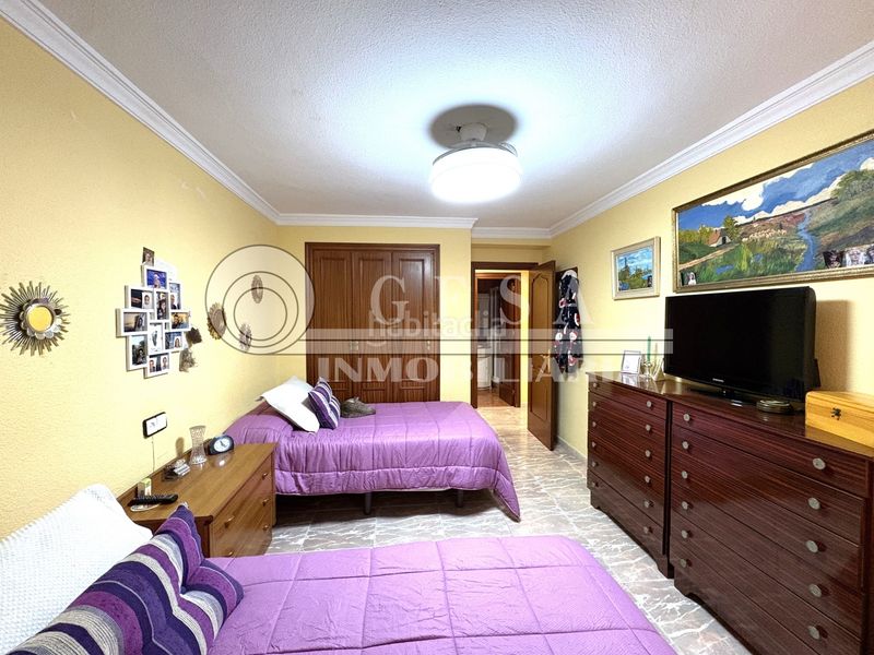 Foto 82f3341b-f67b-4d44-80b7-843bca468635. Piso en Poniente-Faro Torre del Mar