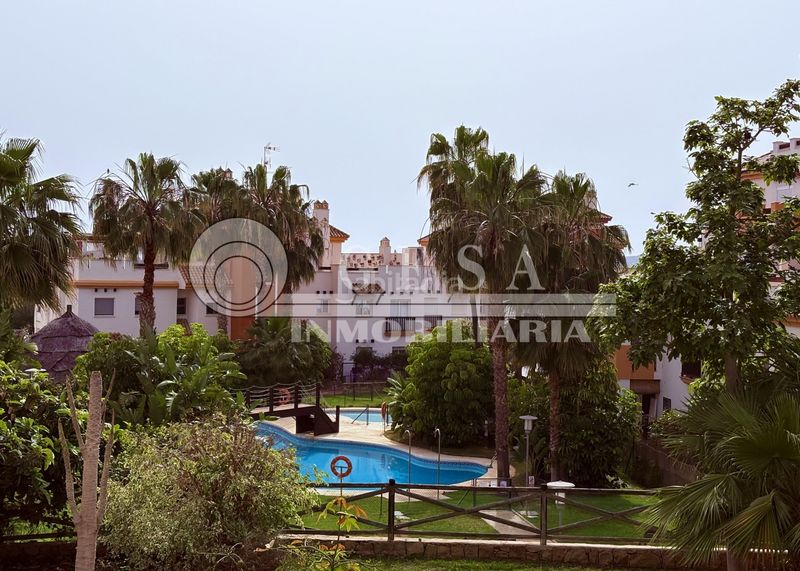 Foto 8505e926-5f80-4306-b8e9-e4660dd73d4c. Pis amb calefacció aparcament piscina a Caleta de Velez