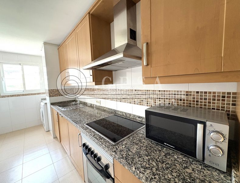 Foto 05744e53-010b-41cc-a22d-ed754085d07b. Piso en Caleta de Velez