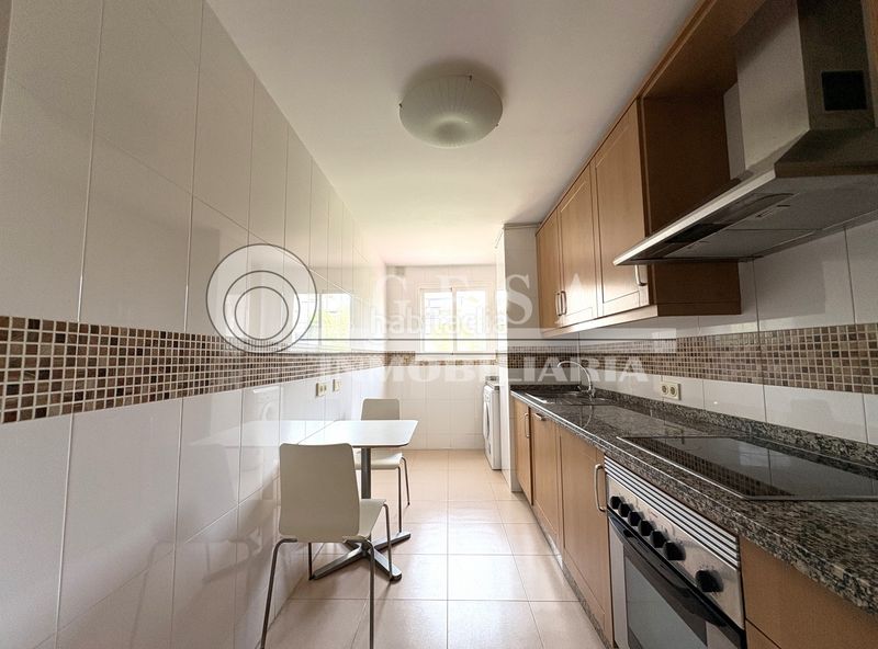 Foto 130bb0bd-ed32-4db6-b7bb-49d373d3bbf4. Piso en Caleta de Velez