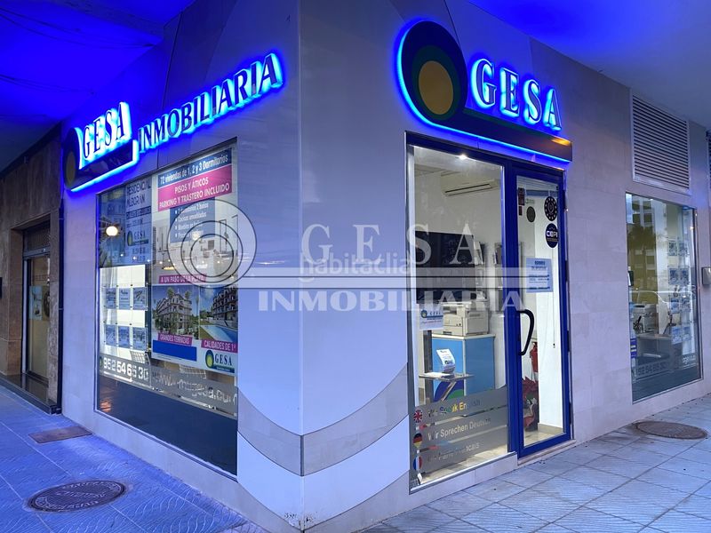 Foto df28357f-2e54-409e-9085-cf9bbfcf45ed. Piso en Caleta de Velez