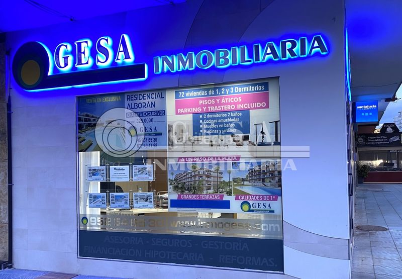 Foto fd600813-48b4-48ae-b245-c31baef991ea. Piso en Caleta de Velez