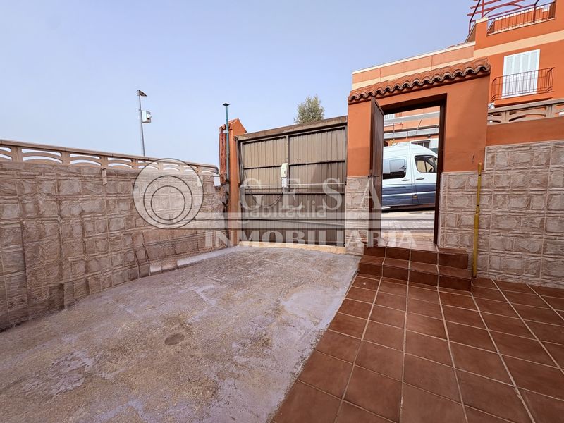 Foto 9d69ed04-dc3e-4269-9ee7-db84c6808fe9. Casa amb calefacció aparcament piscina a Almayate Bajo