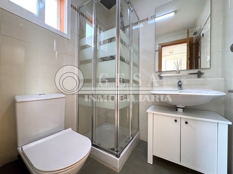 Foto b8167a91-d55d-46a8-971f-8e32fb19affa. Casa amb calefacció aparcament piscina a Almayate Bajo