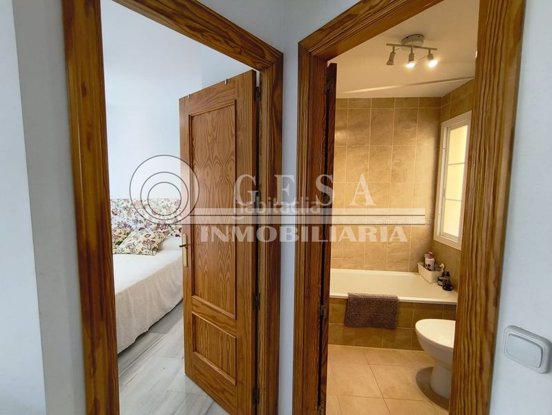 Foto c28a6952-884d-419f-a068-359ec33ef56d. Appartamento con piscina in Urbanización Santa Rosa Torrox