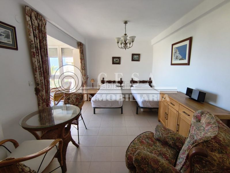 Foto 27abc6d0-7499-4047-86b8-db41cdbee43c. Flat with pool in Laguna Beach Torrox