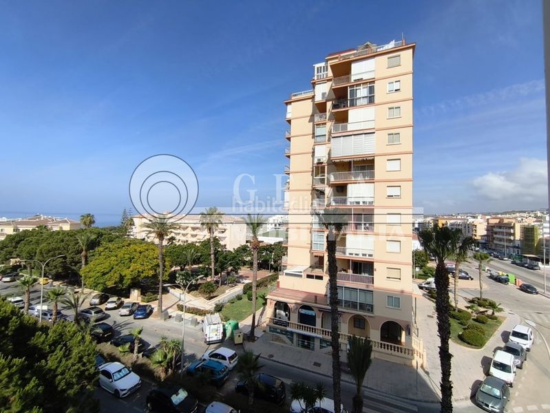 Foto 68cc580e-b6c3-4d4b-bd26-fa02d6fffba5. Piso en Laguna Beach Torrox