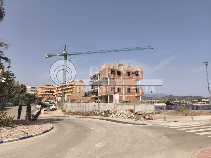 Foto e304fbb4-6d2b-4f31-9a17-73ad2cb03c31. Pis amb calefacció aparcament piscina a Urbanización Santa Rosa Torrox