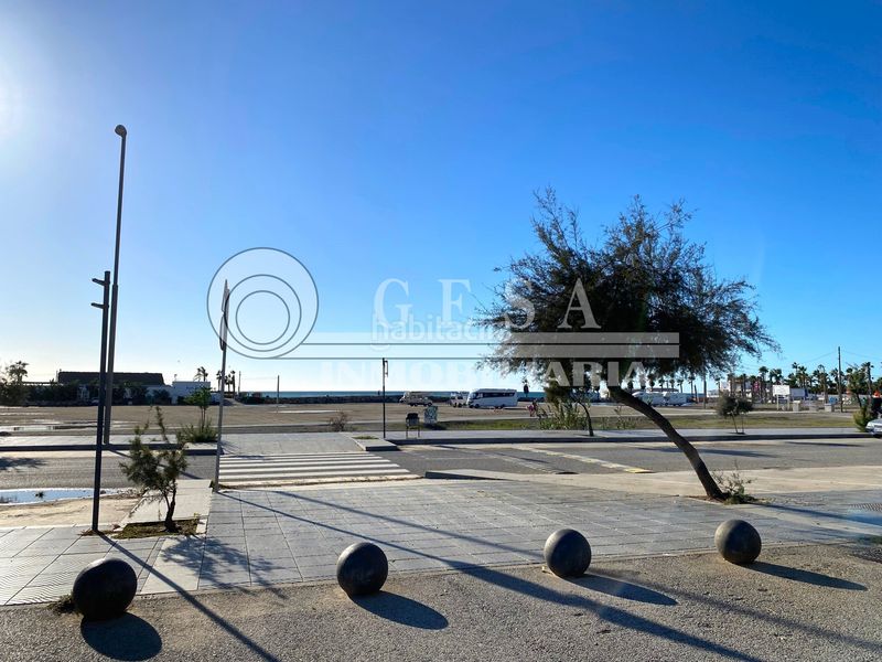 Foto a6434bda-d8f7-4cef-af5e-ee1ec15ff492. Piso en Poniente-Faro Torre del Mar
