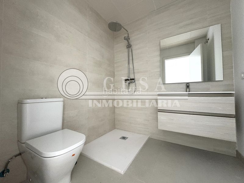 Foto abb9d8b5-dc08-41f6-a7fc-71fc026a88ab. Piso en Poniente-Faro Torre del Mar