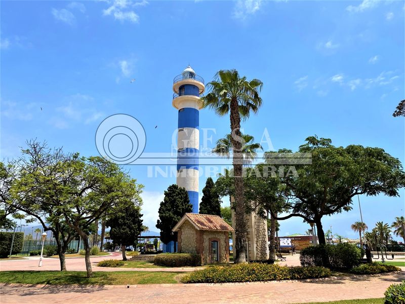 Foto b0e7744f-454b-4d13-8bf4-dae1392b8736. Piso en Poniente-Faro Torre del Mar