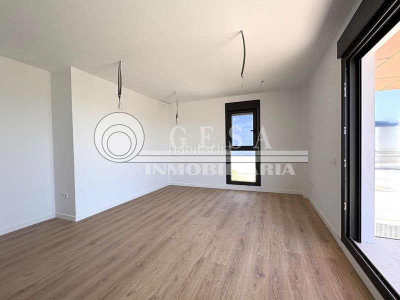 Foto e1c82f22-fd87-4503-a423-427204b3d7c0. Piso en Poniente-Faro Torre del Mar