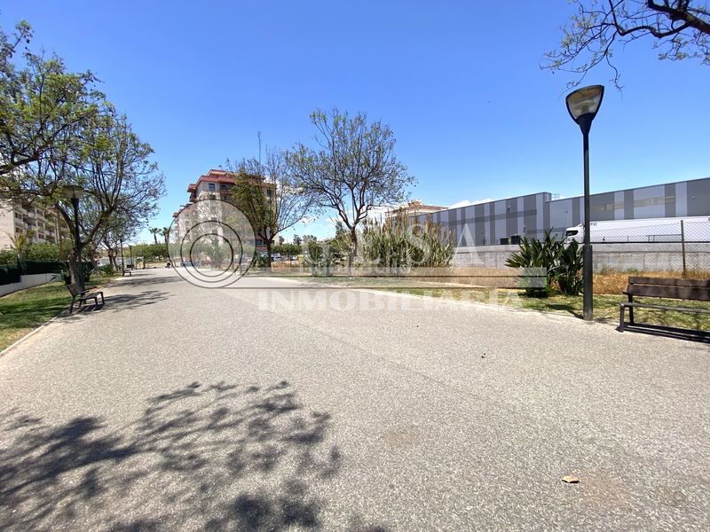 Foto f39d11b4-6120-4dd0-9e35-255b34aa5c48. Piso en Poniente-Faro Torre del Mar