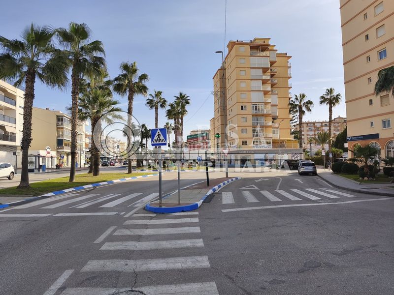 Foto acb8b63e-a619-44e9-966f-74e9e5002c9b. Flat in Urbanización Santa Rosa Torrox