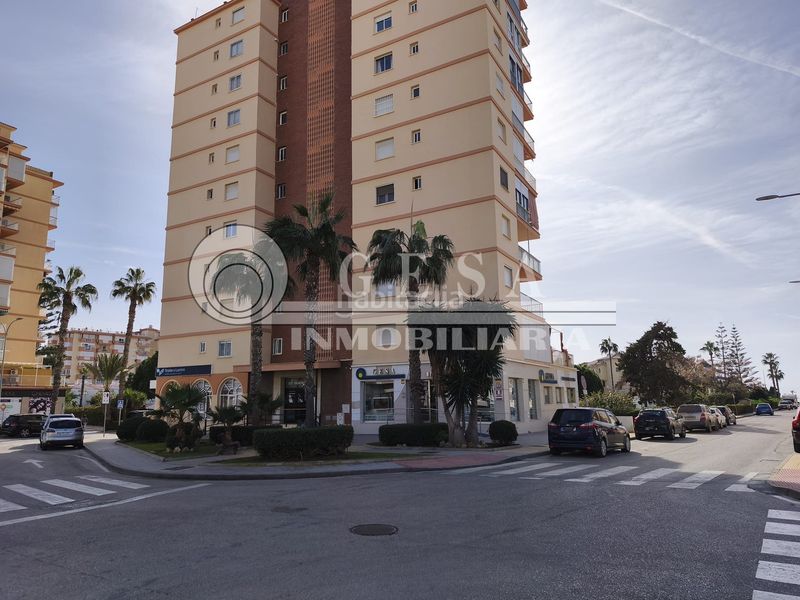 Foto fd940ffd-1f8b-4643-bca3-f74ddf5d7b29. Flat in Urbanización Santa Rosa Torrox