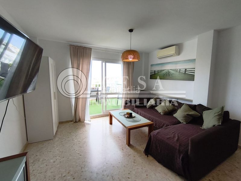 Foto e3dfa880-8199-455d-88a3-422c34c73207. Appartamento con riscaldamento in Urbanización Santa Rosa Torrox