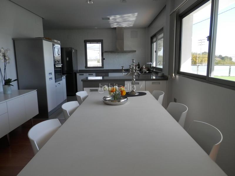 Foto 83d1d27e-c28f-4175-a8e8-918453d39ba5. Chalet avec chauffage parking piscine dans Altea ciudad Altea