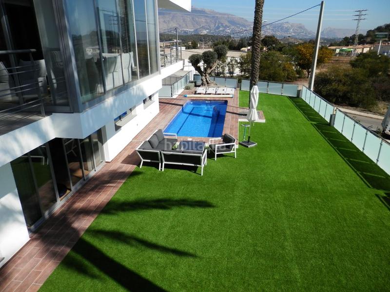 Foto 6ed1e64e-af8d-4612-8bbb-665937c74675. Chalet con riscaldamento parcheggio piscina in Altea ciudad Altea