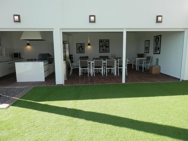 Foto e5bc8974-cf1d-499a-926d-969641998a20. Chalet con riscaldamento parcheggio piscina in Altea ciudad Altea