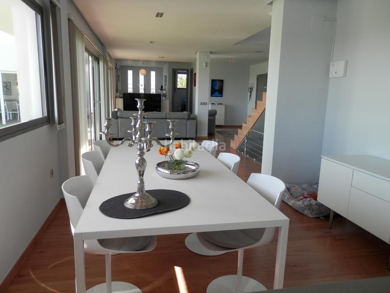 Foto 38d7d48f-7ccb-42ed-bab4-834013e55a39. Xalet amb calefacció aparcament piscina a Altea ciudad Altea