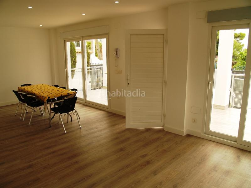 Foto 3e3c08c5-bbc9-4bc6-9598-5439eb264152. Chalet en Coloma Nucia (la)