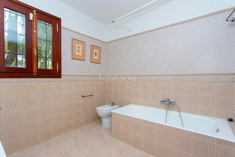 Foto 8716a51f-e1f3-4bc0-ba64-bb5609f3de93. Chalet avec chauffage parking piscine dans Altea ciudad Altea